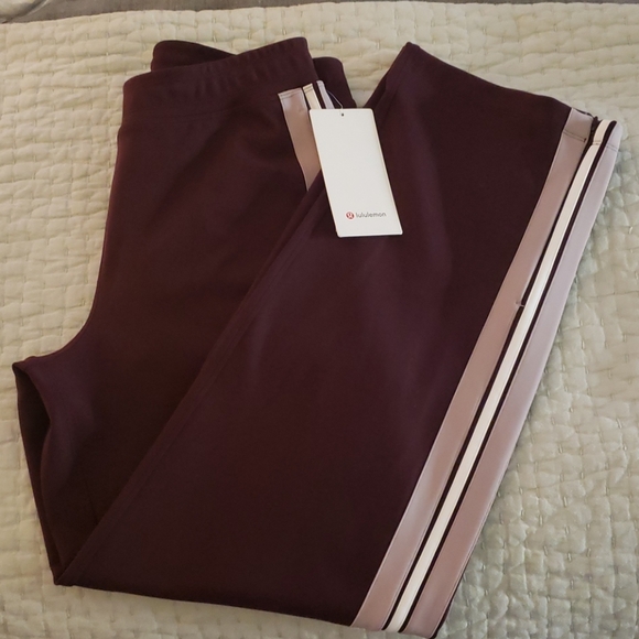 ***NWT Lululemon Cover Your Tracks Pant (Cassis)*** - Picture 6 of 9